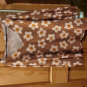 Sakurafina 3X long sleeve tunic, gold floral design